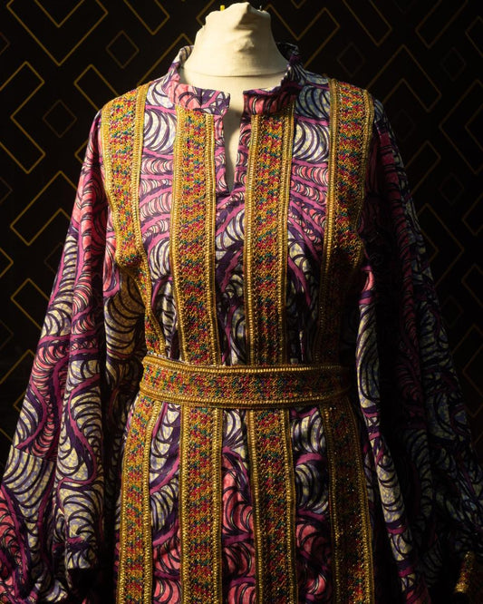 Le boubou en wax : quand tradition et tendance se rencontrent